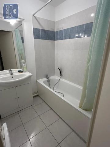 Appartement à louer 3 pièces 67.65m²