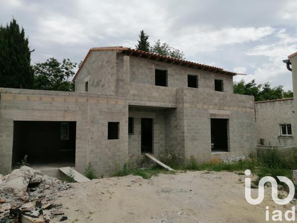 Maison à vendre 8 pièces 183 m² Morières-lès-Avignon