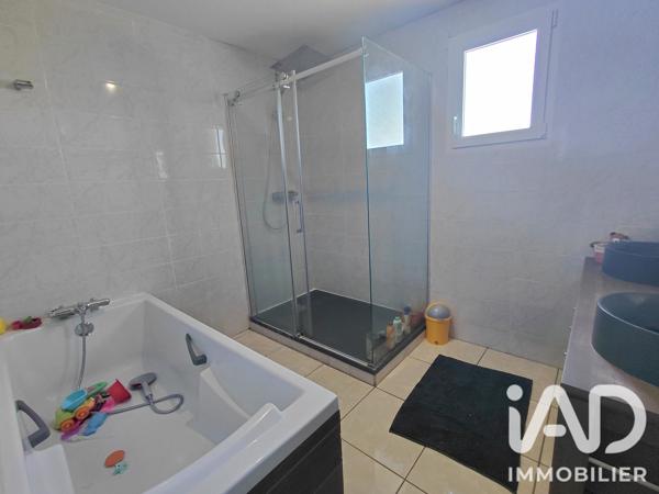 Maison à vendre 4 pièces 89 m² Chazelles-sur-Lyon