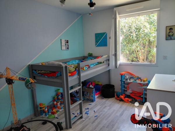 Maison à vendre 4 pièces 89 m² Chazelles-sur-Lyon