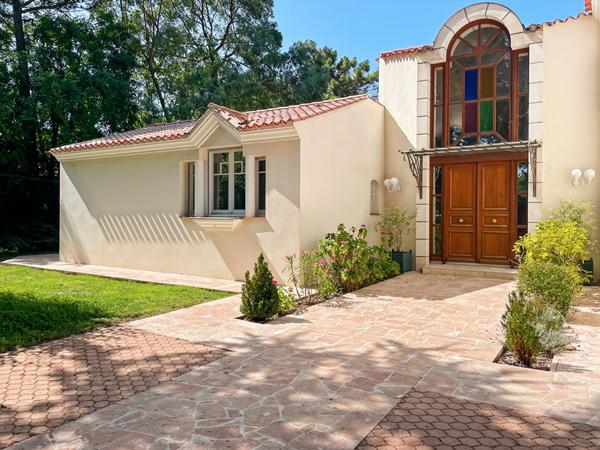 Magnifique villa en bord de mer