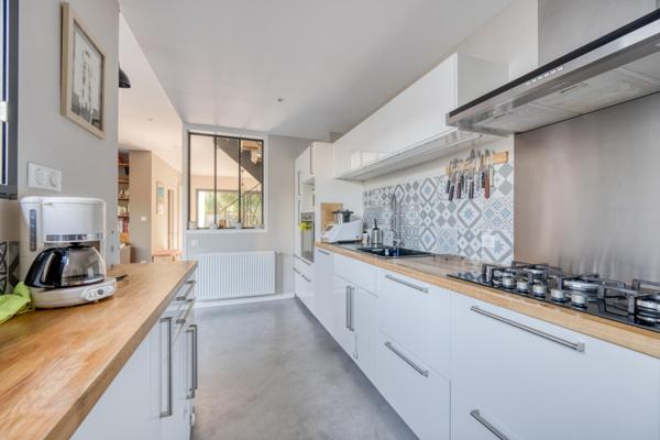 BORDEAUX-CAUDERAN-Eglise : Maison 4 ch, garage