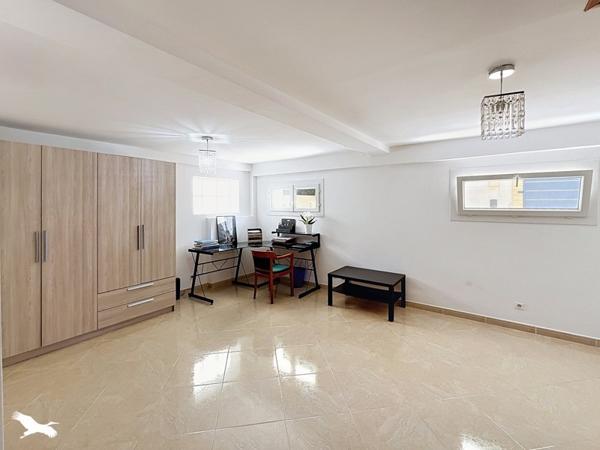 Maison 455 000 € Les Clayes-sous-Bois 5 p 135 m² DPE D