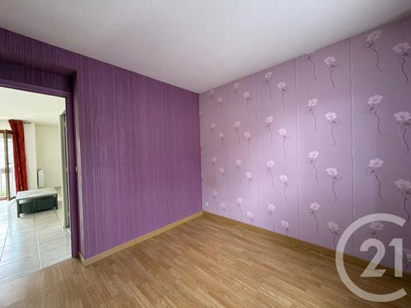 Appartement F3 à vendre  3 pièces - 57 m 2   ECQUEVILLY  - 78