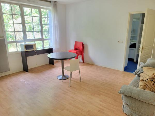 T2 MEUBLE - 800 € CC / MOIS - PESSAC CANDAU