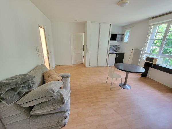 T2 MEUBLE - 800 € CC / MOIS - PESSAC CANDAU