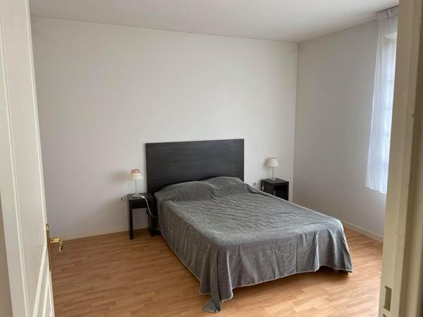 T2 MEUBLE - 800 € CC / MOIS - PESSAC CANDAU