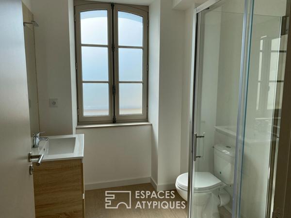 Appartement neuf au dernier étage dans immeuble historique