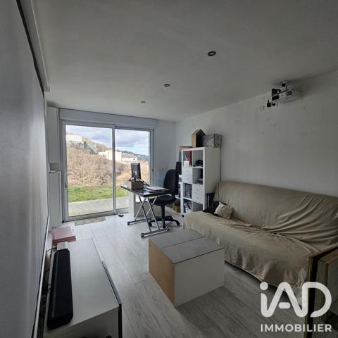 Maison à vendre 5 pièces 147 m² Saint-Genest-Lerpt