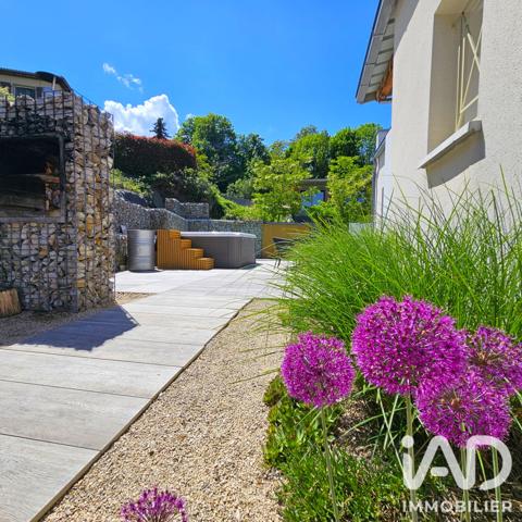 Maison à vendre 5 pièces 147 m² Saint-Genest-Lerpt