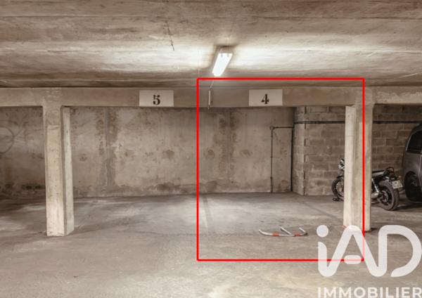 Parking à vendre 12 m² Paris 19