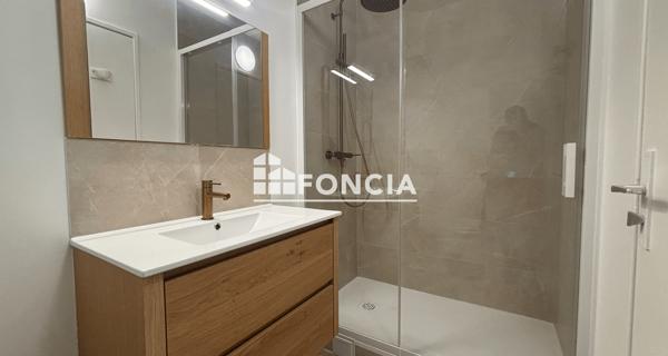Location Studio meublé 27.06 m² - Paris 75018