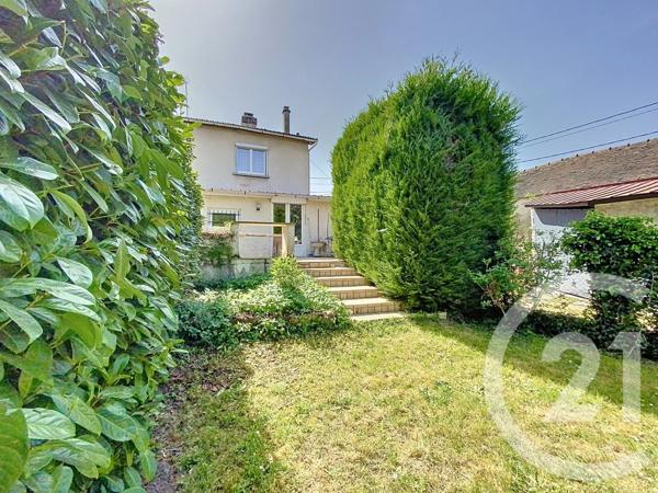 Maison à vendre  4 pièces - 90 m 2   NEMOURS  - 77