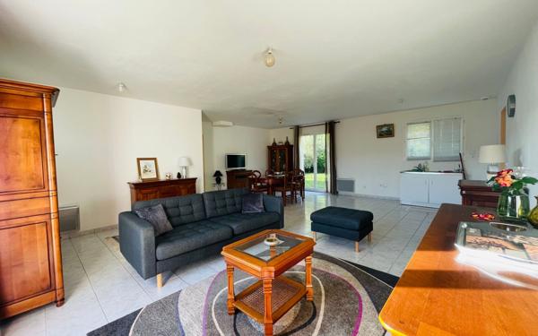 Maison à vendre    5 pièces •  Narrosse