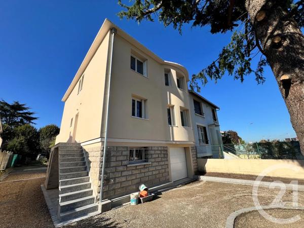 Appartement à vendre  5 pièces - 95,22 m 2   CHATOU  - 78