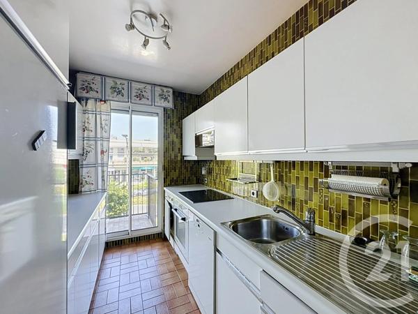 Appartement à vendre  5 pièces - 95,22 m 2   CHATOU  - 78