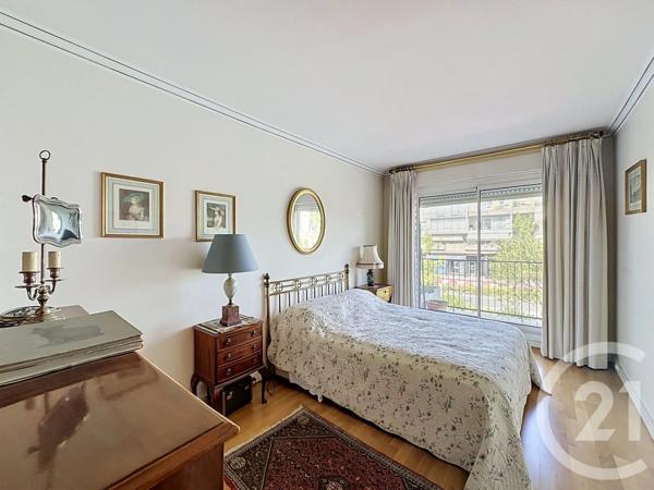 Appartement à vendre  5 pièces - 95,22 m 2   CHATOU  - 78