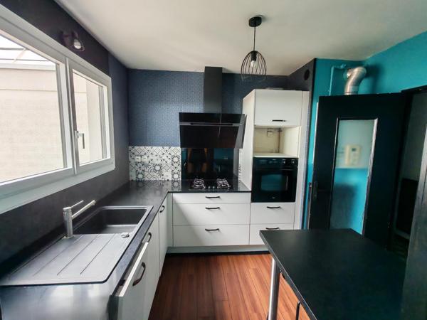 Appartement 3 pièces de 64 m² à Talence