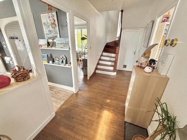 Plouhinec - 29780 -maison 4 chambres sur sous-sol total et garage, avec jardin