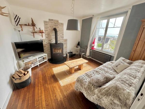 Plouhinec - 29780 -maison 4 chambres sur sous-sol total et garage, avec jardin