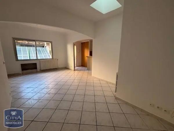Appartement à louer 3 pièces 64.1m²
