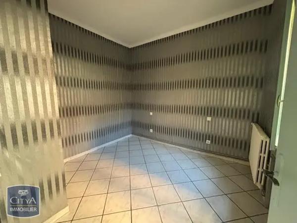 Appartement à louer 3 pièces 64.1m²