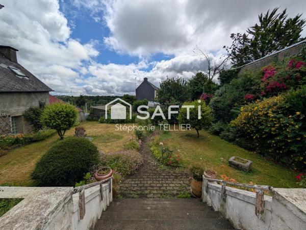 Maison d exception construction coloniale avec un magnifique espace arrondi en verriere