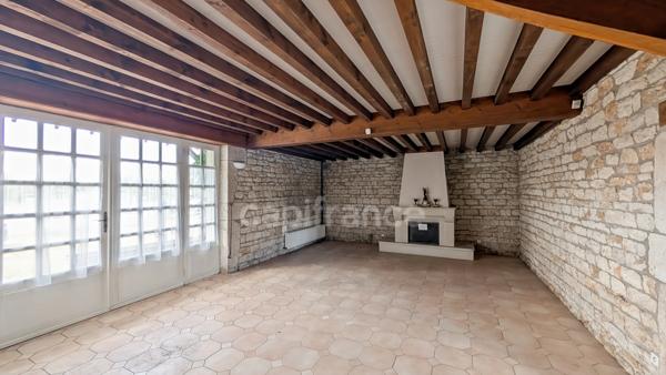 A vendre Magnifique Demeure de 11 pièces FONTAINES (71) 7 chambres garage atelier 6000 m² de terrain !