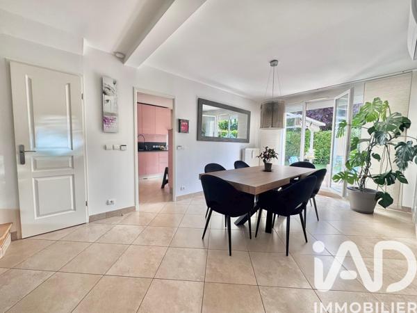 Maison à vendre 7 pièces 141,62 m² Roissy-en-Brie