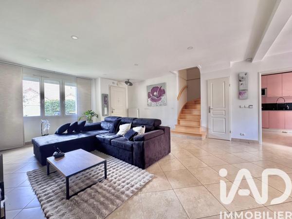 Maison à vendre 7 pièces 141,62 m² Roissy-en-Brie