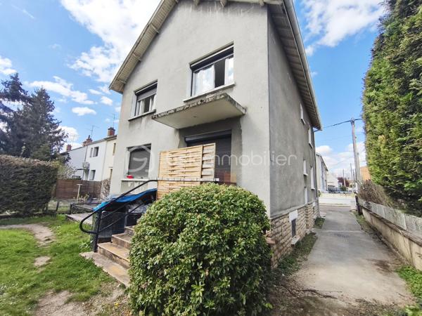 Maison en pierre de 270 m²