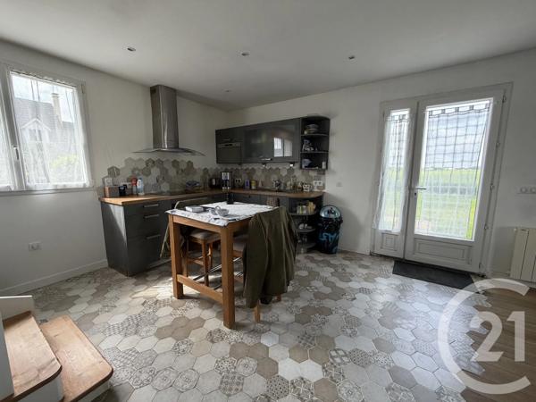 Maison à vendre  9 pièces - 190 m 2   GRESSY  - 77