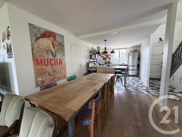 Maison à vendre  9 pièces - 190 m 2   GRESSY  - 77