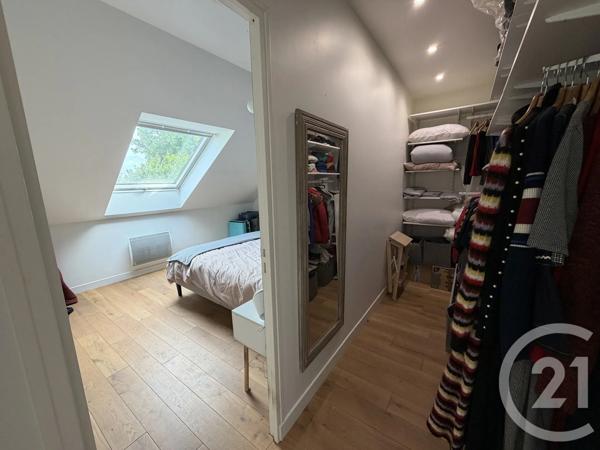 Maison à vendre  9 pièces - 190 m 2   GRESSY  - 77