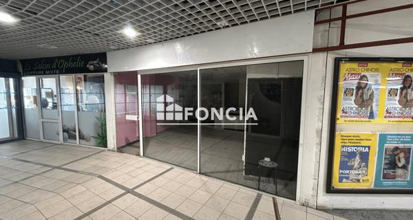 Location Local commercial 1 pièce 40 m² - Brest 29200