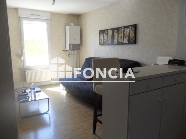 Location Studio 26.2 m² - 4 RUE D'ARTOIS Blois 41000