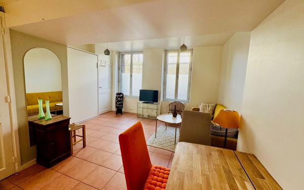 Appartement à louer    1 pièce • 26 m2 Boulogne-Billancourt