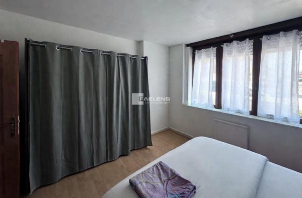 Immeuble à Cysoing - Réf. cg6010