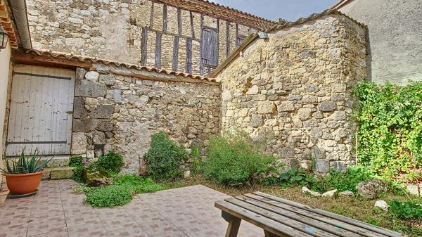 A louer Maison à Montagnac Sur Auvignon 4 pièce(s) 54 m2