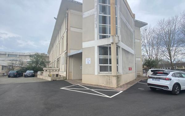 Maison à vendre    Mont-de-Marsan