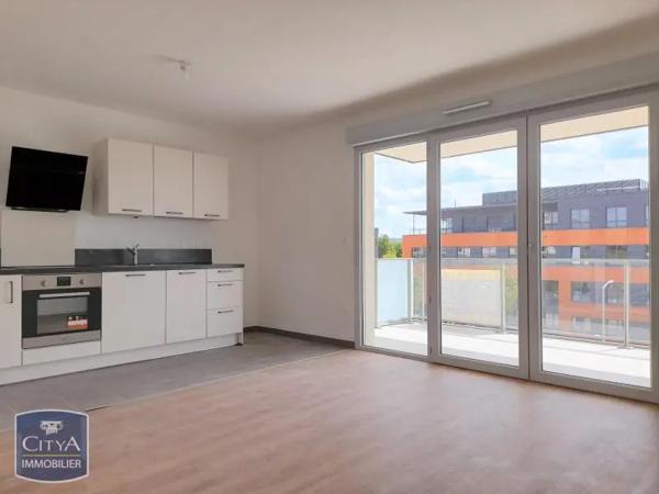 Appartement à louer 3 pièces 55.7m² Bezannes (51430)
