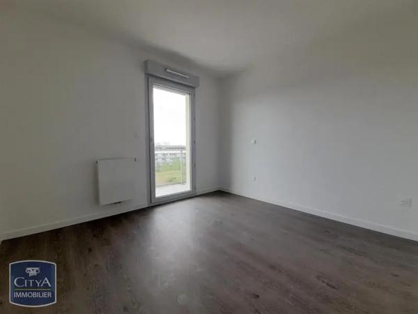 Appartement à louer 3 pièces 55.7m² Bezannes (51430)