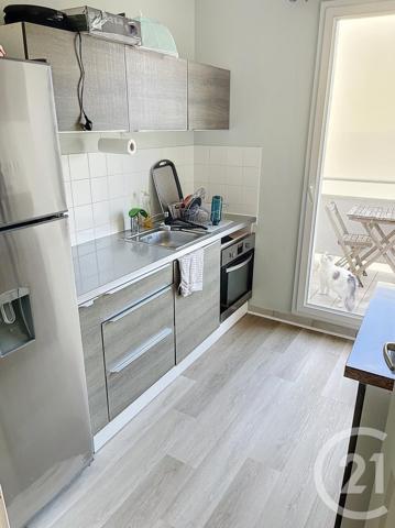 Appartement F2 à vendre  2 pièces - 48 m2 ST GEORGES SUR BAULCHE - 89