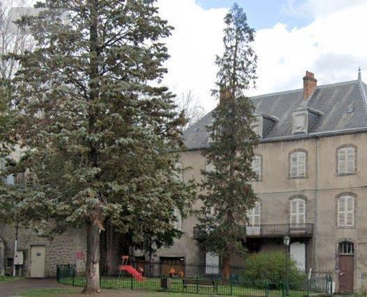 Appartement à vendre à Thiers dans le Puy-de-Dôme (63300), ref : 63022-42