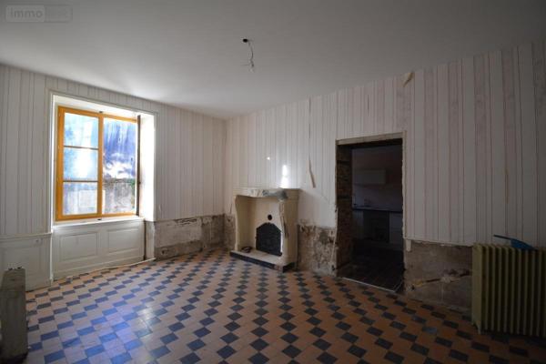 Appartement à vendre à Thiers dans le Puy-de-Dôme (63300), ref : 63022-42