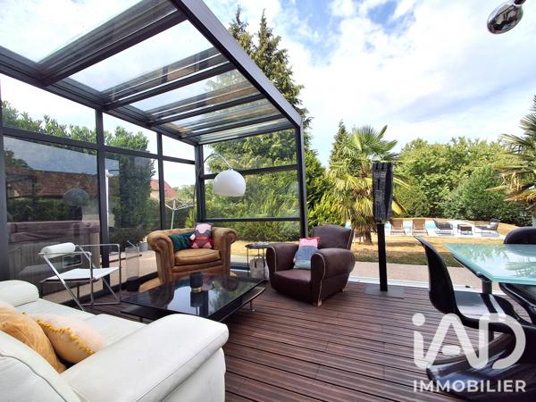 Maison à vendre 8 pièces 169,67 m² Villars-Saint-Georges