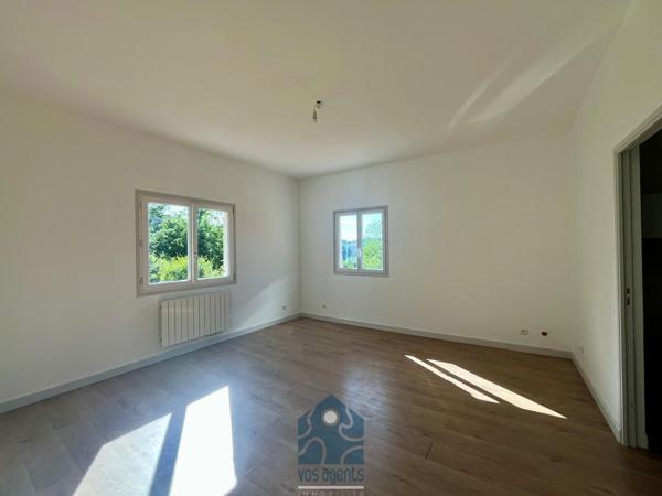 Maison 5 pièces avec terrain, grange et terrasse