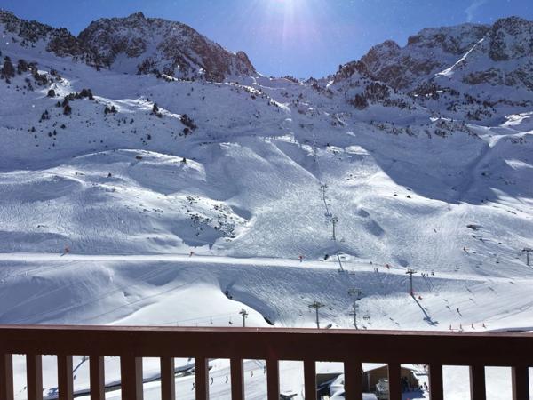 Appartement à vendre 1 pièces LA MONGIE (65) avec cellier, casier à ski et balcon.
