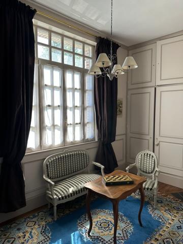À vendre - Maison bourgeoise, 7 pièces située à Évreux (27000)