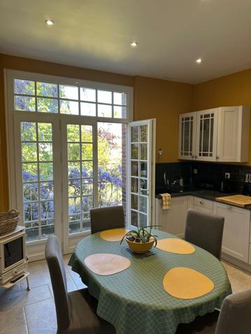 À vendre - Maison bourgeoise, 7 pièces située à Évreux (27000)